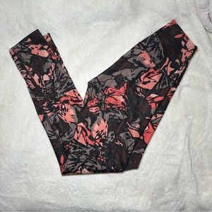 Patterned Lululemon Athletic Leggings XS/2
